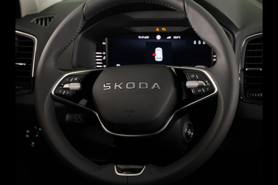 Škoda Karoq 1.5 TSI ACT Business Edition Ultimate | Trekhaak | Stoel- en stuurverwarming | Adaptive cruise control | lichtemetalen velgen 18" |