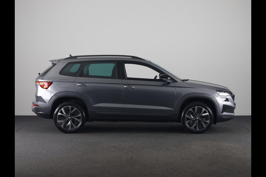 Škoda Karoq 1.5 TSI ACT Business Edition Ultimate | Trekhaak | Stoel- en stuurverwarming | Adaptive cruise control | lichtemetalen velgen 18" |