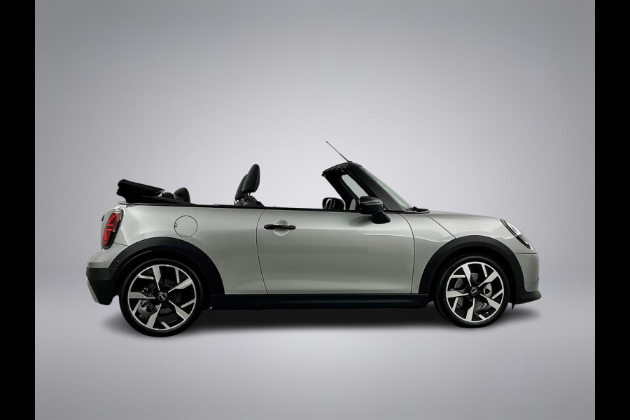 MINI Cabrio 2.0 164 PK Cooper Favoured Sportstoel/Head-Up Display/18'LMV