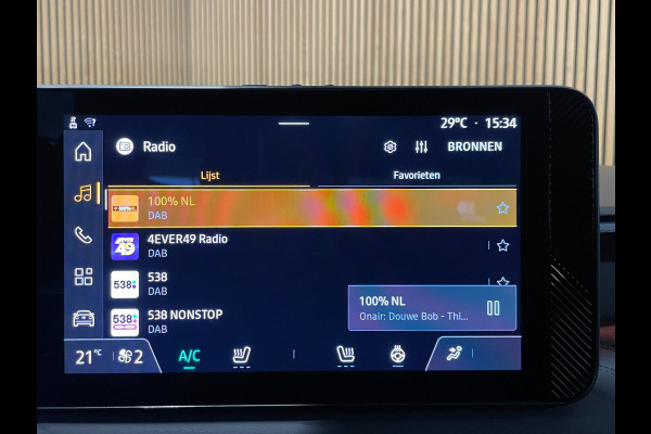 Nissan Micra EVOLVE 52 kWh|413 KM WLTP|GROTE ACCU|ACC|CAMERA|CARPLAY|PDC V+A|STOEL+STUURVERWARMING|NIEUWSTAAT|NAP|NL-AUTO|MARGE|