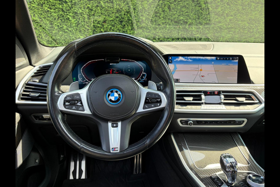 BMW X5 XDrive45e High Executive M Sport 4WielSturing Luchtvering HUD H&K 22INCH