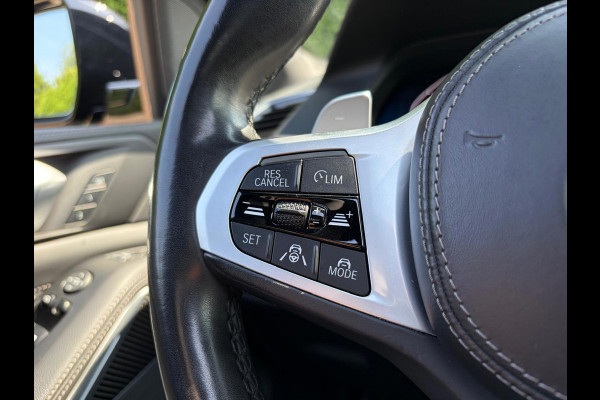 BMW X5 XDrive45e High Executive M Sport 4WielSturing Luchtvering HUD H&K 22INCH