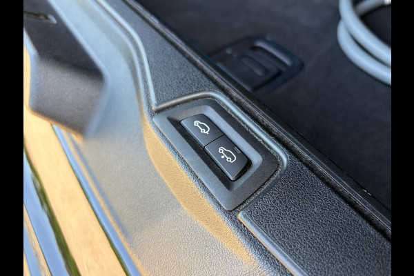 BMW X5 XDrive45e High Executive M Sport 4WielSturing Luchtvering HUD H&K 22INCH