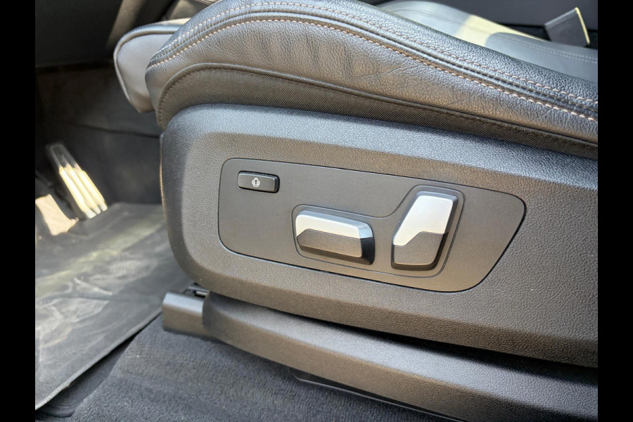 BMW X5 XDrive45e High Executive M Sport 4WielSturing Luchtvering HUD H&K 22INCH