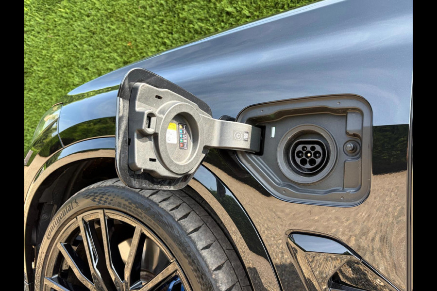 BMW X5 XDrive45e High Executive M Sport 4WielSturing Luchtvering HUD H&K 22INCH