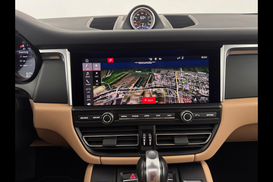 Porsche Macan 2.0 Sport Chrono Pano-dak/Luchtvering/PDLS-LED/Trekhaak/BOSE