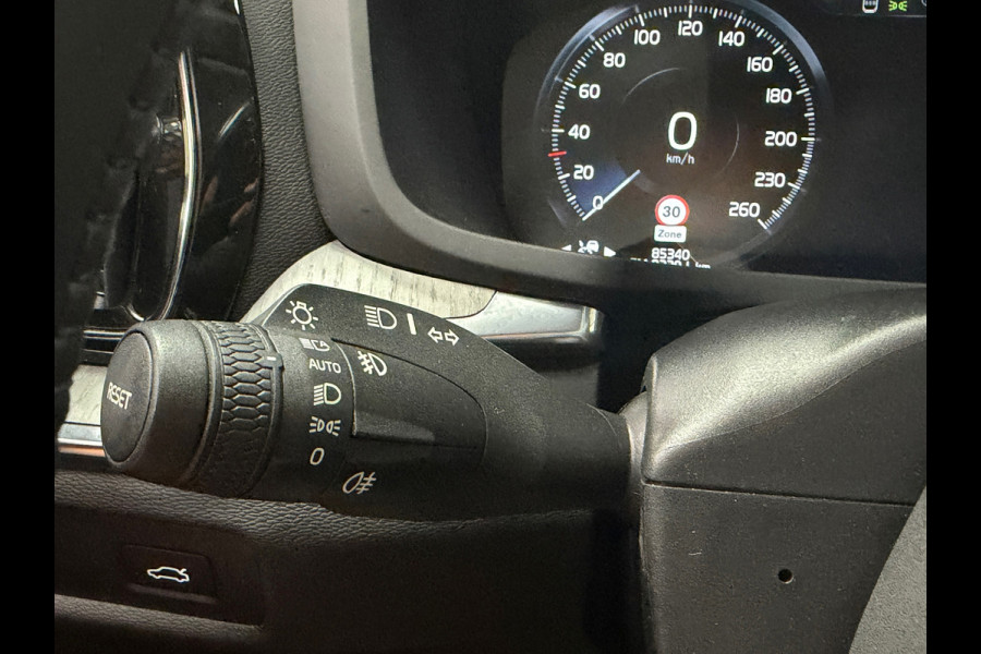 Volvo S60 2.0 B4 Mild Hybrid Inscription | Memory | Camera | Leder | Stoelverwarming | Trekhaak | NAP | NL Auto | BTW