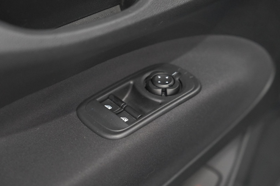 Fiat 500 Urban 42 kWh | 96,9% SOH | 3 Fase Laadfunctie | Camera | Apple Carplay | Parkeersensoren