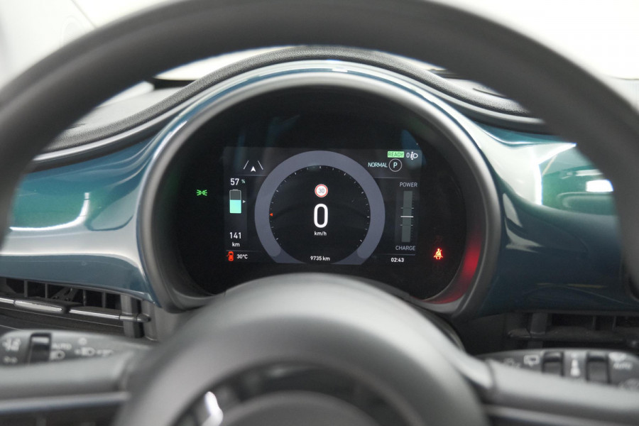 Fiat 500 Urban 42 kWh | 96,9% SOH | 3 Fase Laadfunctie | Camera | Apple Carplay | Parkeersensoren