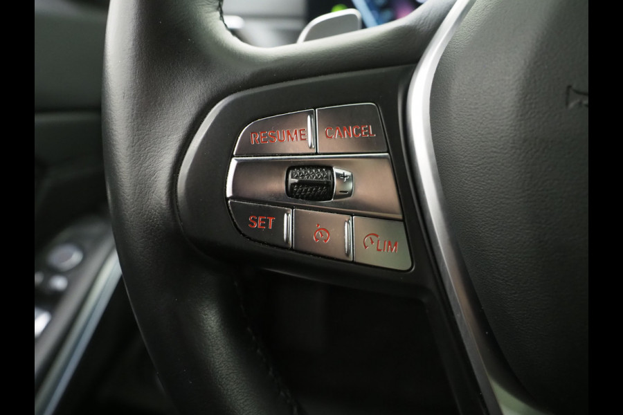 BMW 3 Serie Touring 320e LCI | Sportstoelen | Leder | Sfeerlicht | Dodehoek | Cruise | Stoelverwarming | Carplay