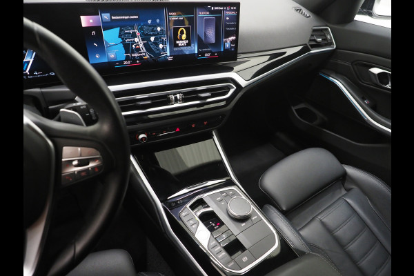 BMW 3 Serie Touring 320e LCI | Sportstoelen | Leder | Sfeerlicht | Dodehoek | Cruise | Stoelverwarming | Carplay