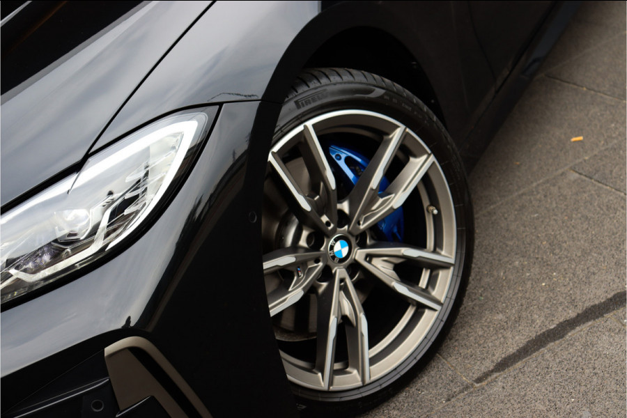 BMW 4 Serie M440i xDrive High Executive **Elektr.Sportleder/Camera/19Inch**