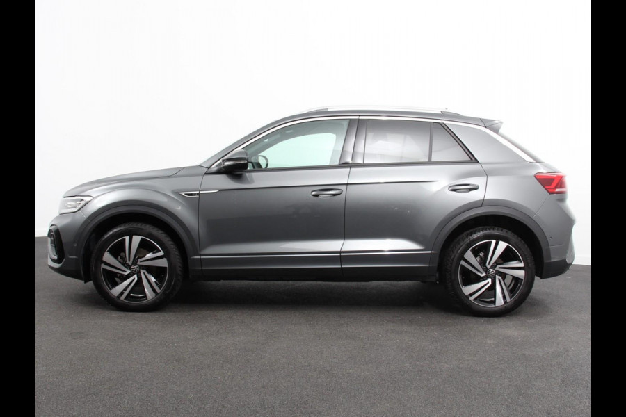 Volkswagen T-Roc 1.5 TSI 150pk Automaat R-Line Plus Navigatie Apple Carplay/Android Auto Camera Parkeersensoren Adaptive Cruise Control Stoelverwarming Virtual Cockpit Elektrische achterklep Getinte ramen Climate Control