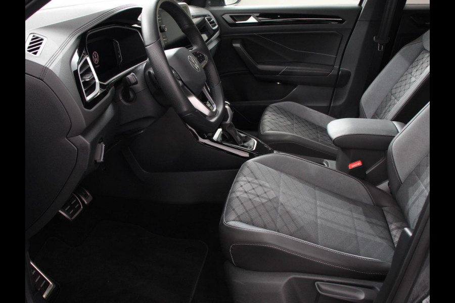 Volkswagen T-Roc 1.5 TSI 150pk Automaat R-Line Plus Navigatie Apple Carplay/Android Auto Camera Parkeersensoren Adaptive Cruise Control Stoelverwarming Virtual Cockpit Elektrische achterklep Getinte ramen Climate Control