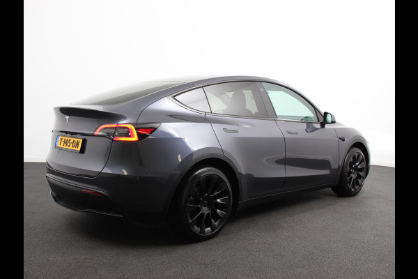 Tesla Model Y RWD 58 kWh Panorama dak 20" Wheels PDC VA 360 Camera Full LED Leder Autopilot