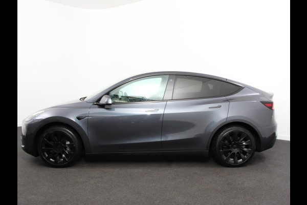 Tesla Model Y RWD 58 kWh Panorama dak 20" Wheels PDC VA 360 Camera Full LED Leder Autopilot