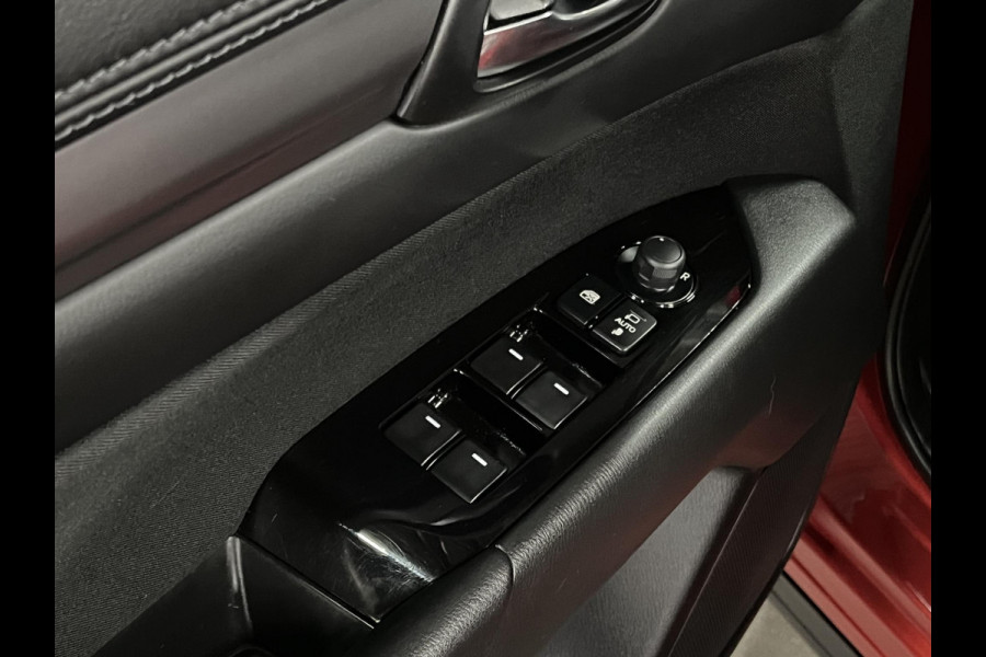 Mazda CX-5 2.0 SkyActiv-G 165 Comfort Trekhaak | Cruise control  | 360 Camera | Stuur-/stoelverwarming | |  Head-up | Carplay | Dodehoek assistent