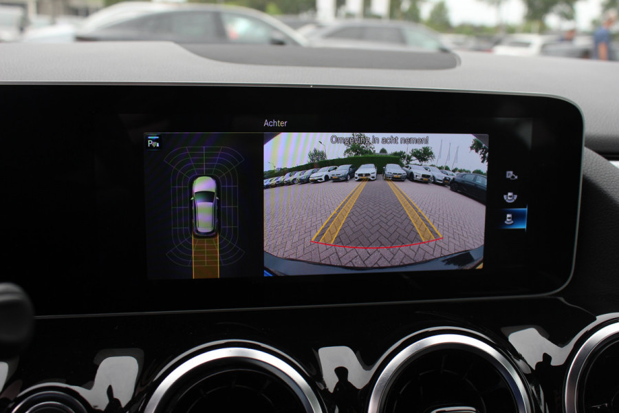 Mercedes-Benz B-Klasse 180 Business Solution / Camera / CarPlay / Half leder / 16'' / Cruise Control