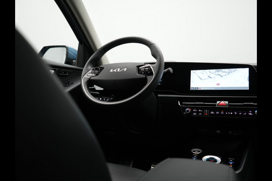 Kia Niro 1.6 GDi ExecutiveLine PHEV 182pk Dealer O.H. | Adaptive Cruise | Head Up | Camera | Harman / Kardon | Lederen Sportstoelen Memory & Ventilatie | Keyless | Blis | Stoelen & Stuur Verwarmd | Sfeerverlichting | Apple Carplay | Plug In Hybrid |