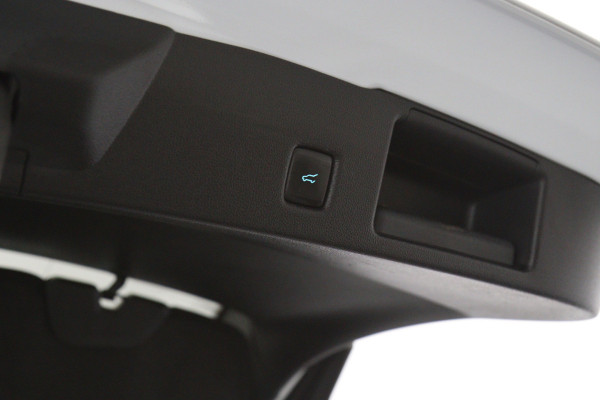 Ford Kuga 1.5 EcoBoost ST-Line X, Elek. Trekhaak, winterpakket, Head-Up, B&O Sound, Camera,
