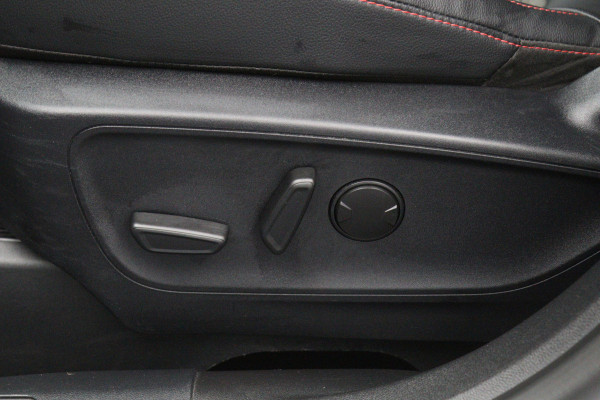 Ford Kuga 1.5 EcoBoost ST-Line X, Elek. Trekhaak, winterpakket, Head-Up, B&O Sound, Camera,
