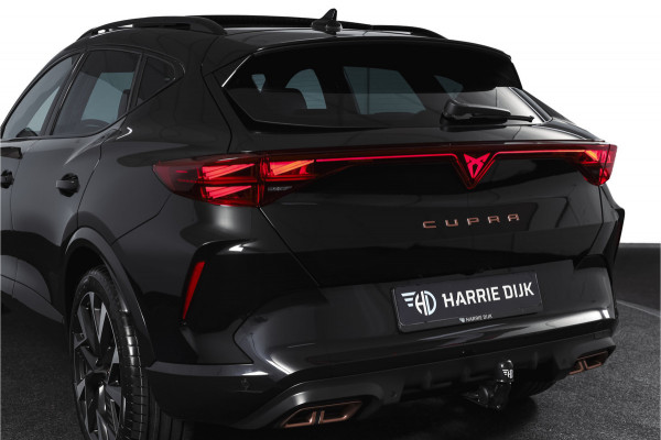 CUPRA Formentor 1.5 TSI e-Hybrid Business | S/K-Panodak | Matrix Led | Elek Trekhaak | Dig. Cockpit | Adapt. Cruise | Stoel-+Stuurverw. | PDC | Camera | App. Connect | ECC | Elek. Klep | LM 19" | 7059