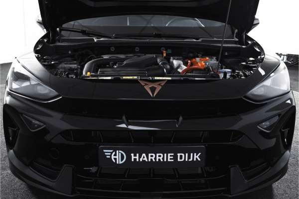 CUPRA Formentor 1.5 TSI e-Hybrid Business | S/K-Panodak | Matrix Led | Elek Trekhaak | Dig. Cockpit | Adapt. Cruise | Stoel-+Stuurverw. | PDC | Camera | App. Connect | ECC | Elek. Klep | LM 19" | 7059
