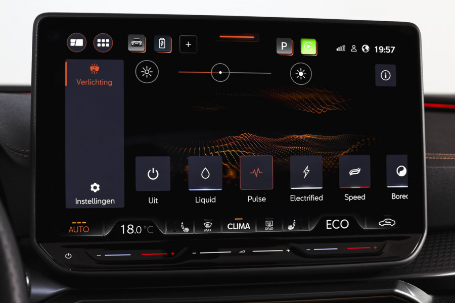 CUPRA Formentor 1.5 TSI e-Hybrid 204 PK Business | S/K-Panodak | Matrix Led | Elek Trekhaak | Dig. Cockpit | Adapt. Cruise | Stoel-+Stuurverw. | PDC | Camera | App. Connect | ECC | Elek. Klep | LM 19" | 7920