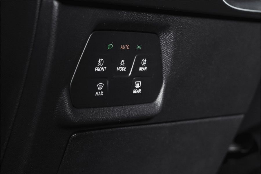 CUPRA Formentor 1.5 TSI e-Hybrid 204 PK Business | S/K-Panodak | Matrix Led | Elek Trekhaak | Dig. Cockpit | Adapt. Cruise | Stoel-+Stuurverw. | PDC | Camera | App. Connect | ECC | Elek. Klep | LM 19" | 7920