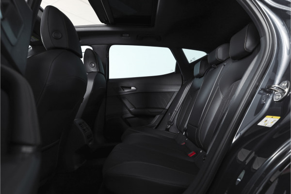 CUPRA Formentor 1.5 TSI e-Hybrid 204 PK Business | S/K-Panodak | Matrix Led | Elek Trekhaak | Dig. Cockpit | Adapt. Cruise | Stoel-+Stuurverw. | PDC | Camera | App. Connect | ECC | Elek. Klep | LM 19" | 8994