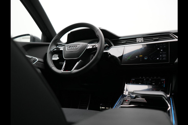 Audi Q8 e-tron 55 Quattro S Line 114 kWh 408pk Dealer O.H. | Trekhaak Afn. | Panodak | Luchtvering | Head Up | Adaptive Cruise | Bang & Olufsen | 360 Camera | Matrix LED | Alcantara Sportstoelen Verwarmd | Sfeerverlichting | Keyless | Blis | 21"L.M |