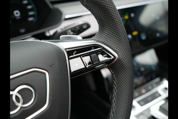 Audi Q8 e-tron 55 Quattro S Line 114 kWh 408pk Dealer O.H. | Trekhaak Afn. | Panodak | Luchtvering | Head Up | Adaptive Cruise | Bang & Olufsen | 360 Camera | Matrix LED | Alcantara Sportstoelen Verwarmd | Sfeerverlichting | Keyless | Blis | 21"L.M |
