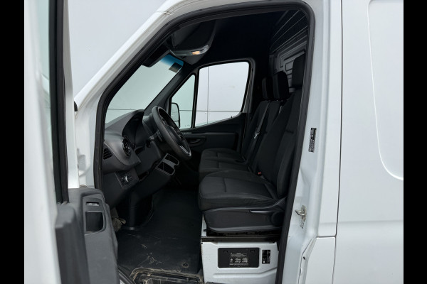 Mercedes-Benz eSprinter 312 55 kWh L2H2 Elektrisch 145km WLTP 80kw Snelladen Climate Control