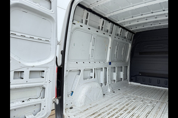 Mercedes-Benz eSprinter 312 55 kWh L2H2 Elektrisch 145km WLTP 80kw Snelladen Climate Control