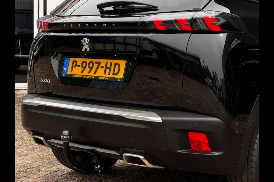 Peugeot 2008 1.2 PT Allure | 130 PK | Trekhaak | Navigatie | NL-Auto | Parkeersensoren | Climate Control |