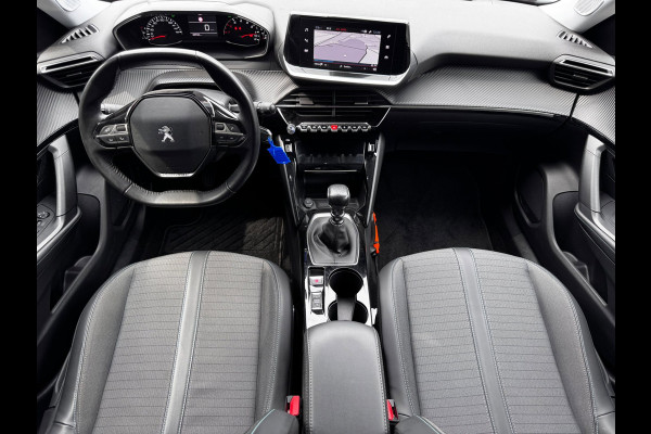 Peugeot 2008 1.2 PT Allure | 130 PK | Trekhaak | Navigatie | NL-Auto | Parkeersensoren | Climate Control |