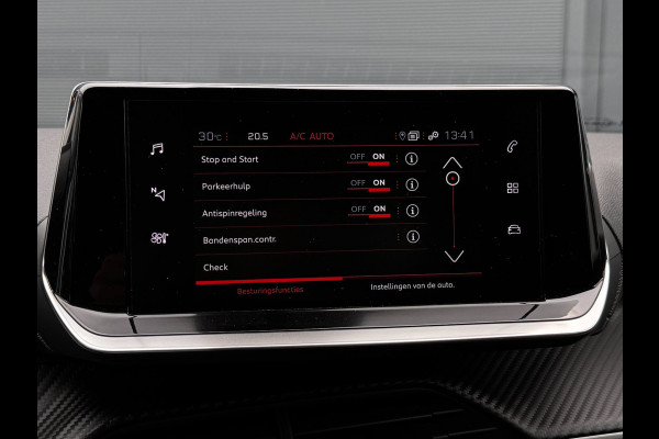 Peugeot 2008 1.2 PT Allure | 130 PK | Trekhaak | Navigatie | NL-Auto | Parkeersensoren | Climate Control |