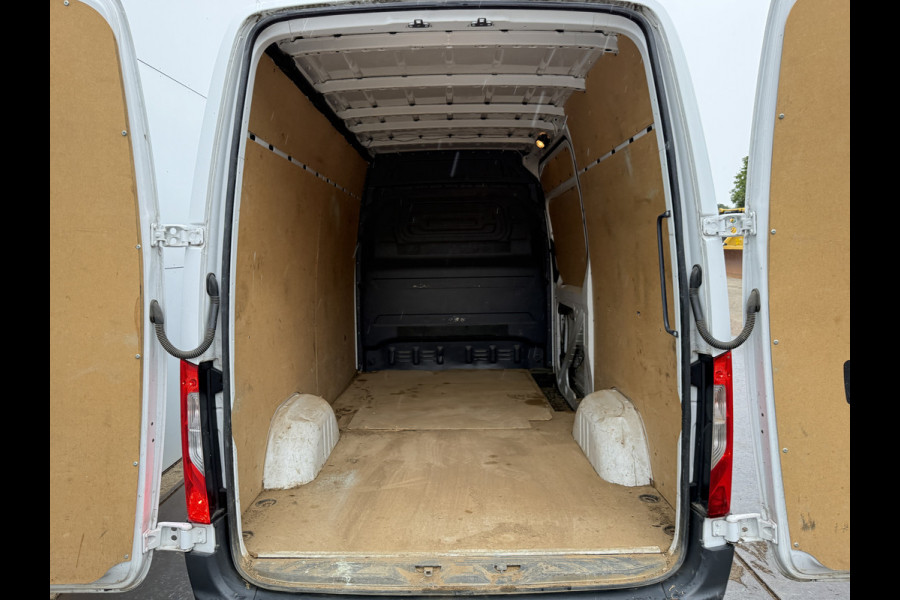 Mercedes-Benz Sprinter 315 1.9 CDI 150pk Automaat L2H2 Climate Control MBUX Camera Carplay Cruise Control