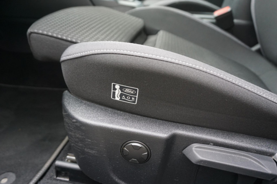Ford Focus 1.0 EcoB.125PK Hybrid Business/WinterPack/Camera/ AGR-Comfort Stoel.