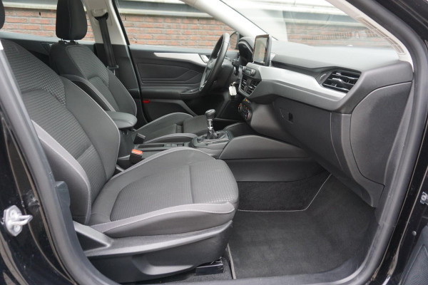 Ford Focus 1.0 EcoB.125PK Hybrid Business/WinterPack/Camera/ AGR-Comfort Stoel.