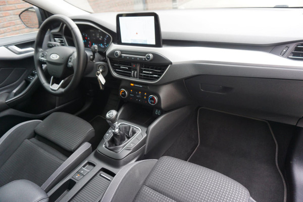 Ford Focus 1.0 EcoB.125PK Hybrid Business/WinterPack/Camera/ AGR-Comfort Stoel.