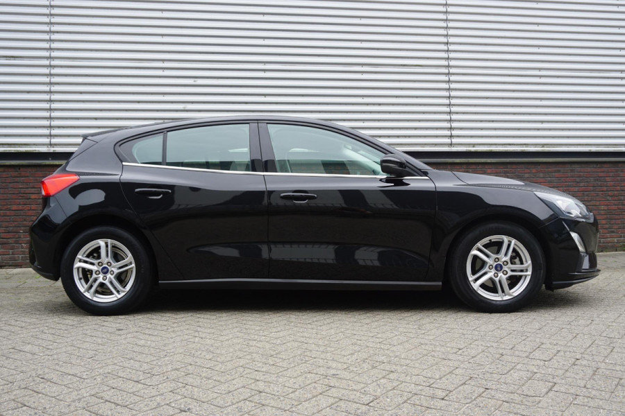 Ford Focus 1.0 EcoB.125PK Hybrid Business/WinterPack/Camera/ AGR-Comfort Stoel.