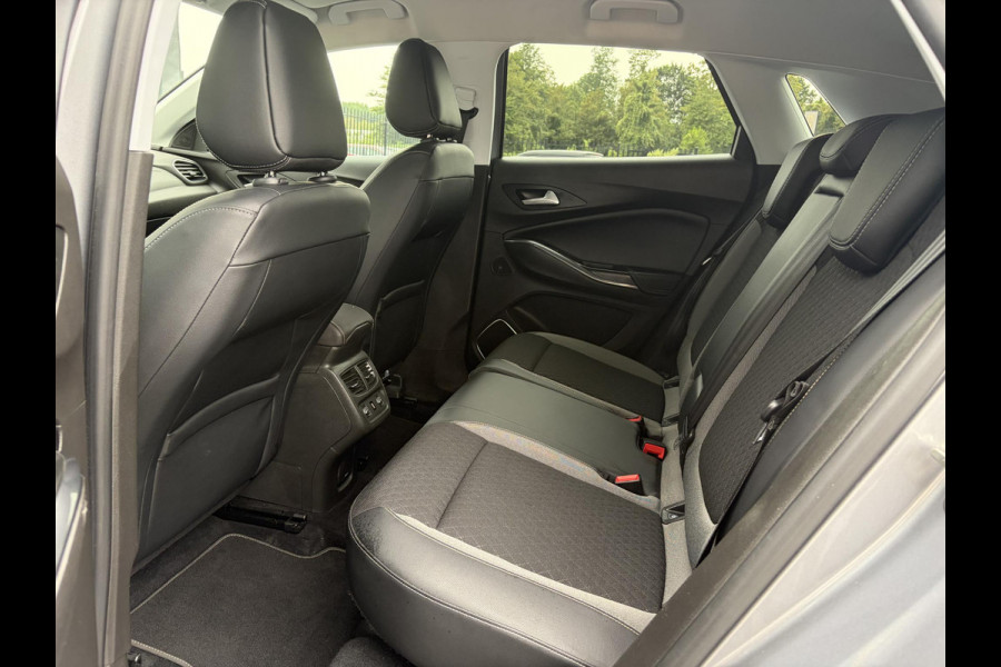 Opel Grandland X 1.2 Turbo Ultimate D-riem vv in 12-2024,1e Eigenaar,360°Camera,Trekhaak,131pk,6 Bak,Navi,Halfleder,Dodehoek,Rijstrooksensor,Keyless,Stoelverw,N.A.P,Apk tot 02-2027