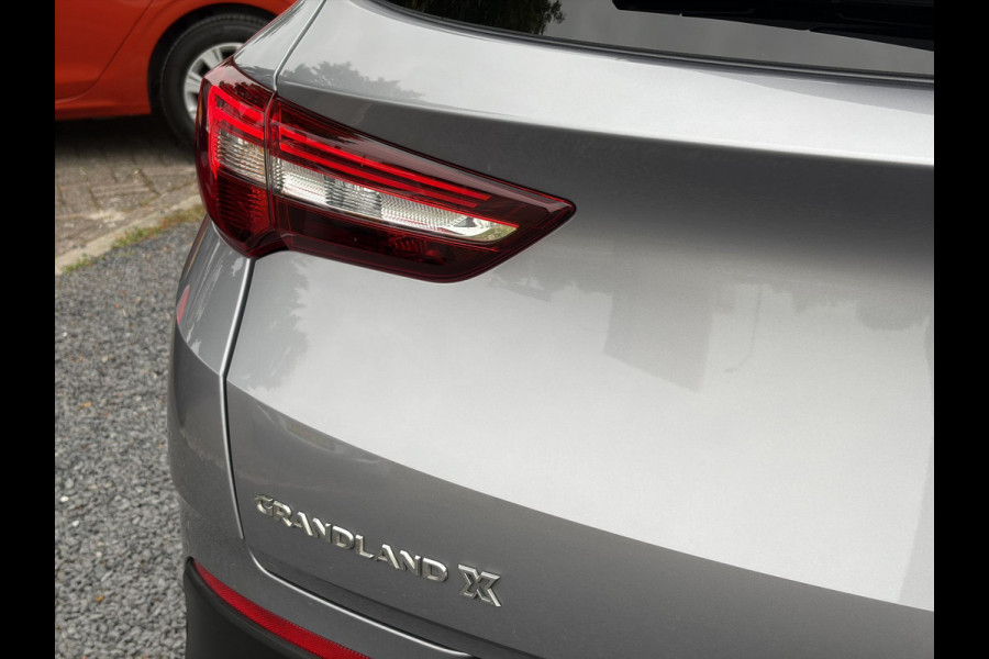 Opel Grandland X 1.2 Turbo Ultimate D-riem vv in 12-2024,1e Eigenaar,360°Camera,Trekhaak,131pk,6 Bak,Navi,Halfleder,Dodehoek,Rijstrooksensor,Keyless,Stoelverw,N.A.P,Apk tot 02-2027