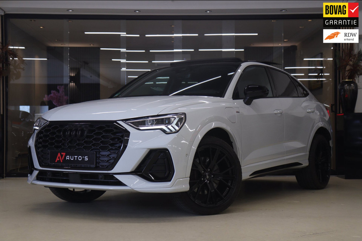 Audi Q3 Sportback 45 TFSI e S Edition 3X S-Line /PANO/CARPLAY/KEYLES/STOELV/BOMVOL