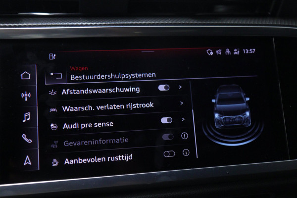 Audi Q3 Sportback 45 TFSI e S Edition 3X S-Line /PANO/CARPLAY/KEYLES/STOELV/BOMVOL