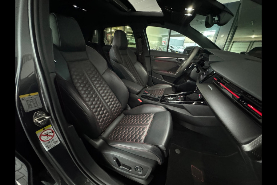 Audi RS3 Sportback 2.5 TFSI quattro Pano|Ceramic|Akra|Massage