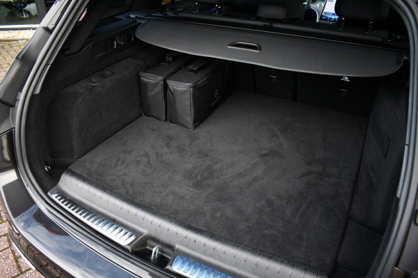 Mercedes-Benz C-Klasse Estate 300 e AMG Line Pano Distr HUD 360 Burm Massage+Ventilatie
