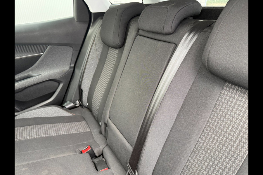 Peugeot 3008 1.2 PureTech Active | Dealer onderhouden | Cruise | PDC