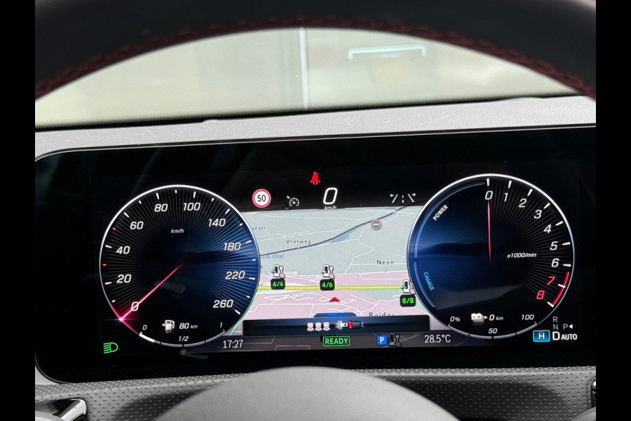 Mercedes-Benz A-Klasse 250 e AMG Line Pano|Memory|Sfeer|360cam|Dealer Onderhoude